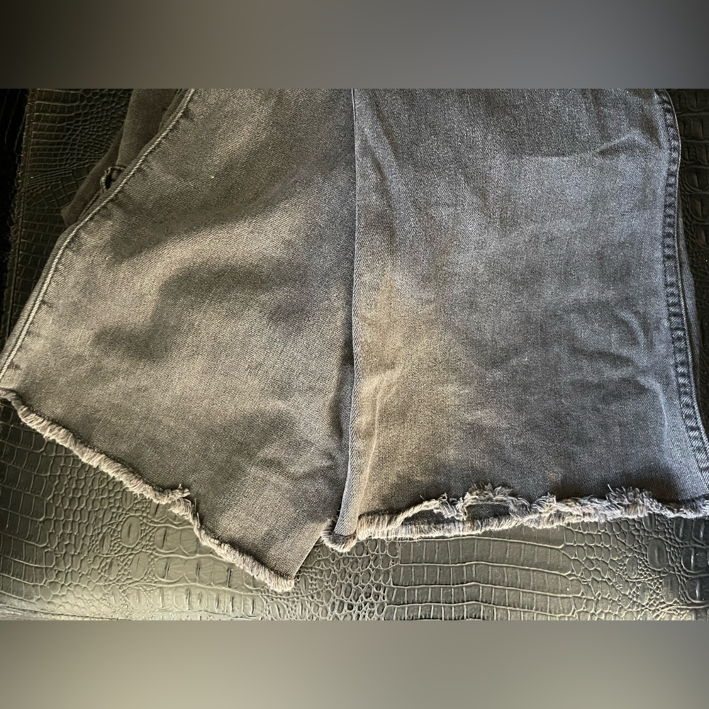 Hollister Black High Waist Flare Denim Jeans - Picture 5 of 6